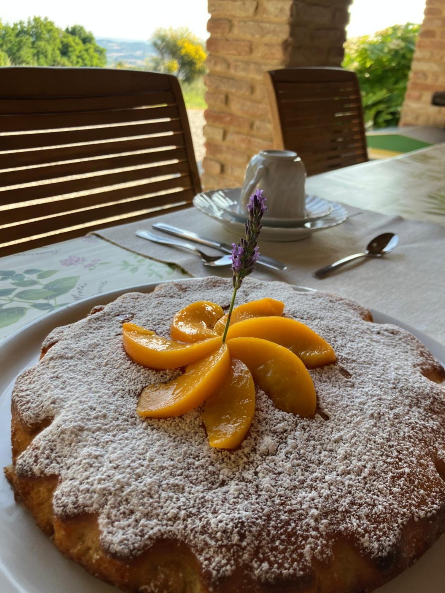L'Infinito Bed & Breakfast Mombaroccio Екстериор снимка