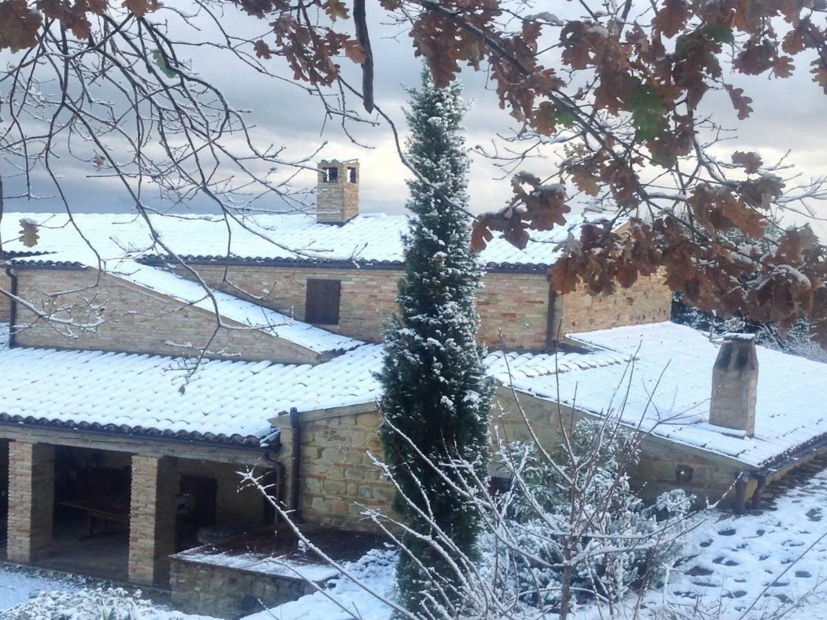 L'Infinito Bed & Breakfast Mombaroccio Екстериор снимка