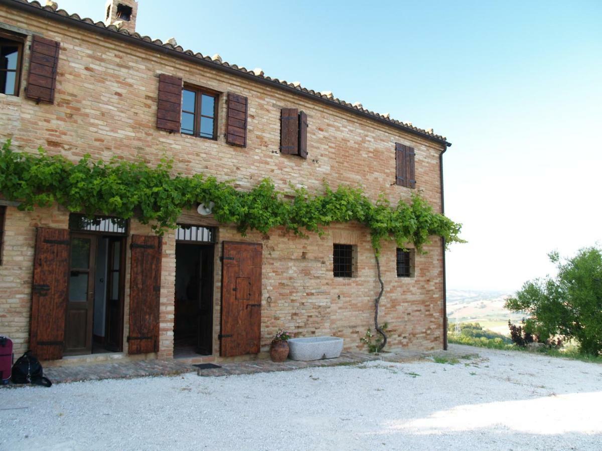L'Infinito Bed & Breakfast Mombaroccio Екстериор снимка